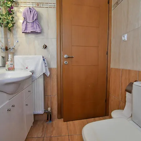 아파트 Meadow House 릭수리