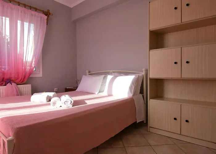 Meadow House * Lixouri